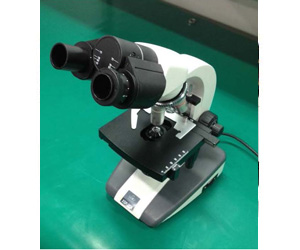 雙目顯(xian)微鏡