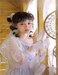 《日本大胆美少女》