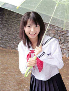 《傅景庭容姝》