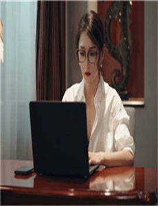 《黑人操白逼》