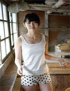 《三上悠亜》